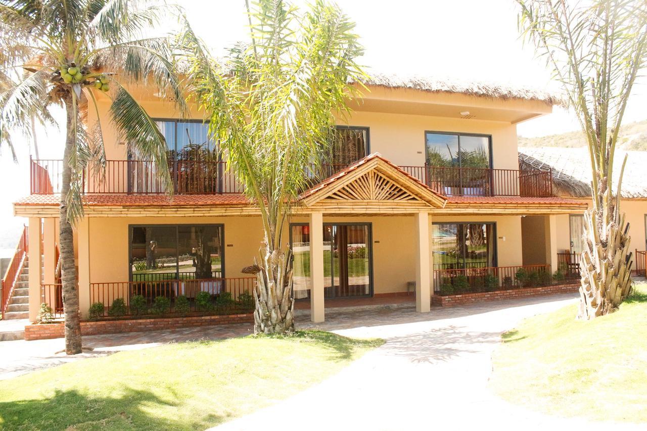 Eagles Beach Resort Phan Thiet Kültér fotó