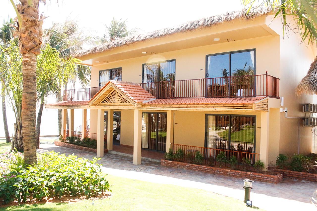 Eagles Beach Resort Phan Thiet Kültér fotó